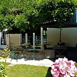 D'hotes Lortin Bed & Breakfast Pouillon